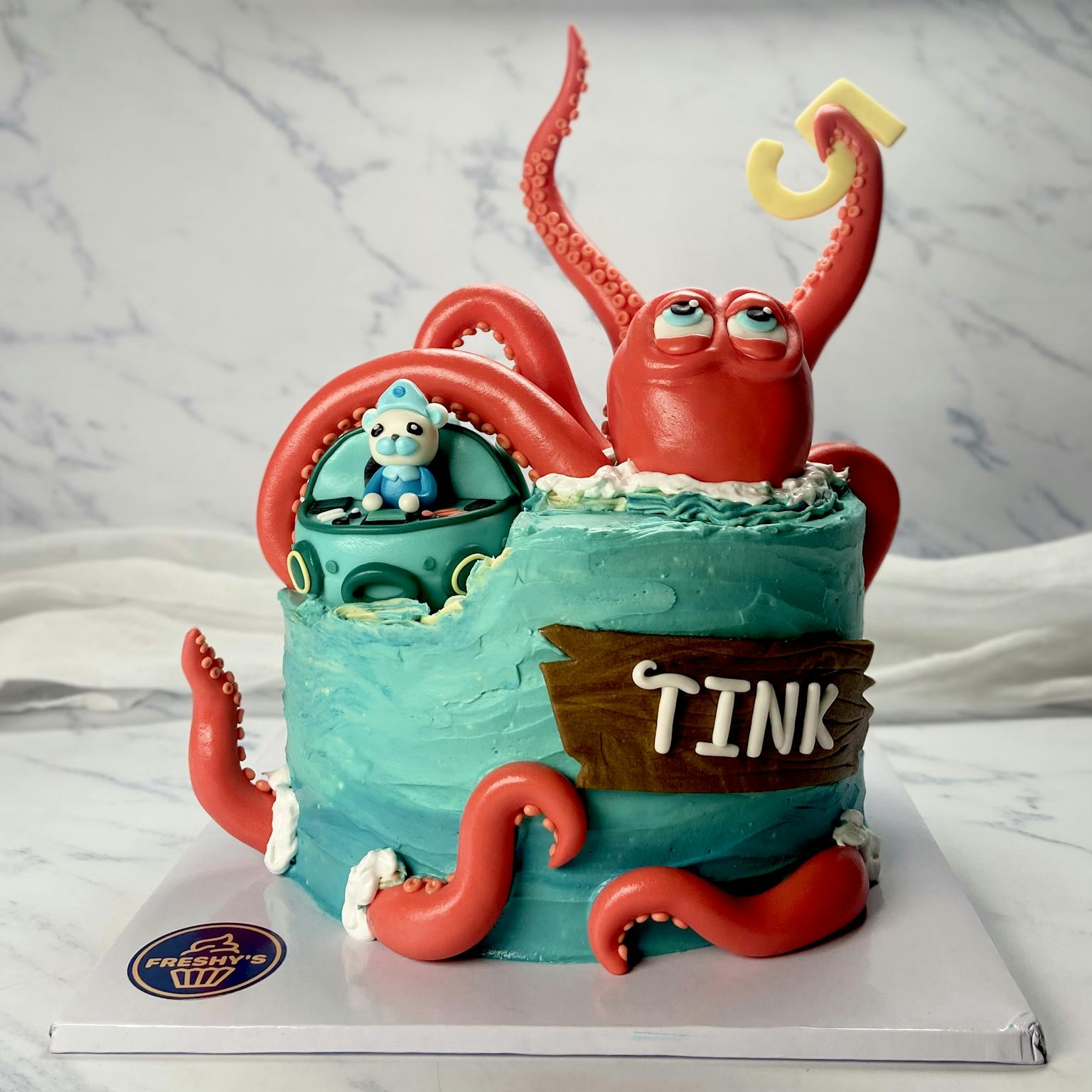 100% edible fondant sculpted kraken cake