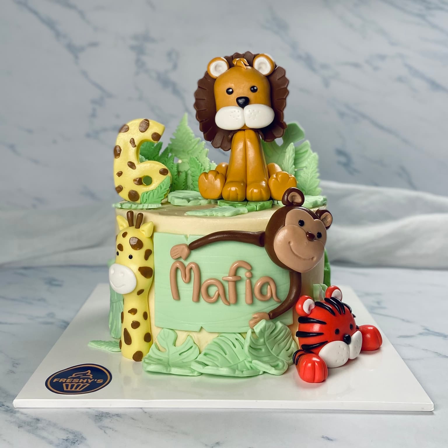 100% edible fondant sculpted safari themed cake